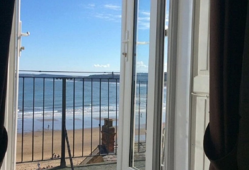 膳宿费 The Mariners  House Scarborough