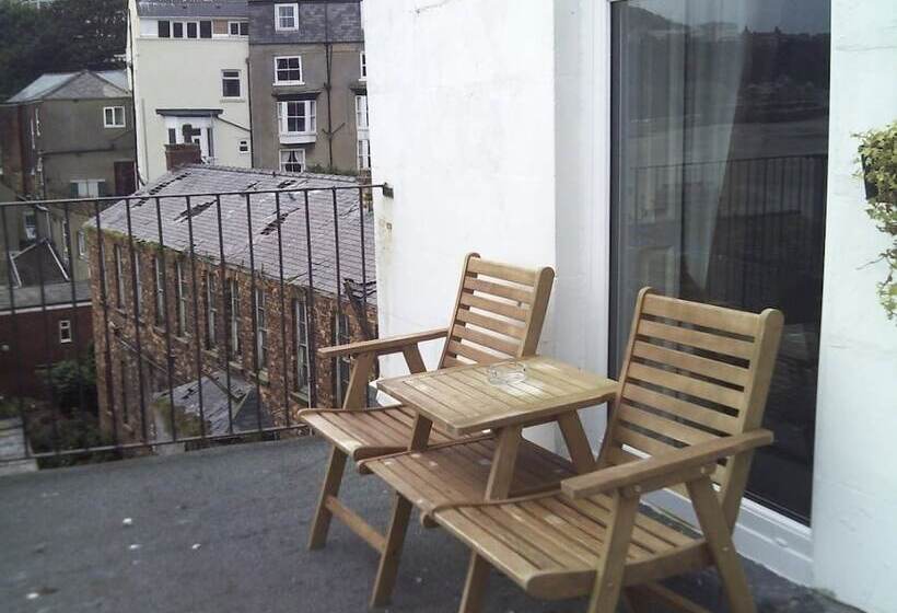 膳宿费 The Mariners  House Scarborough