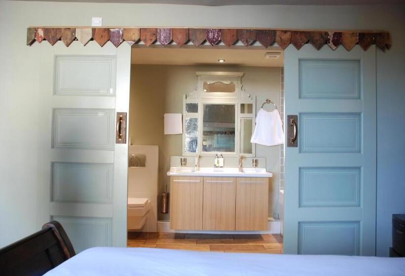 旅馆 Alma Inn & Dining Rooms