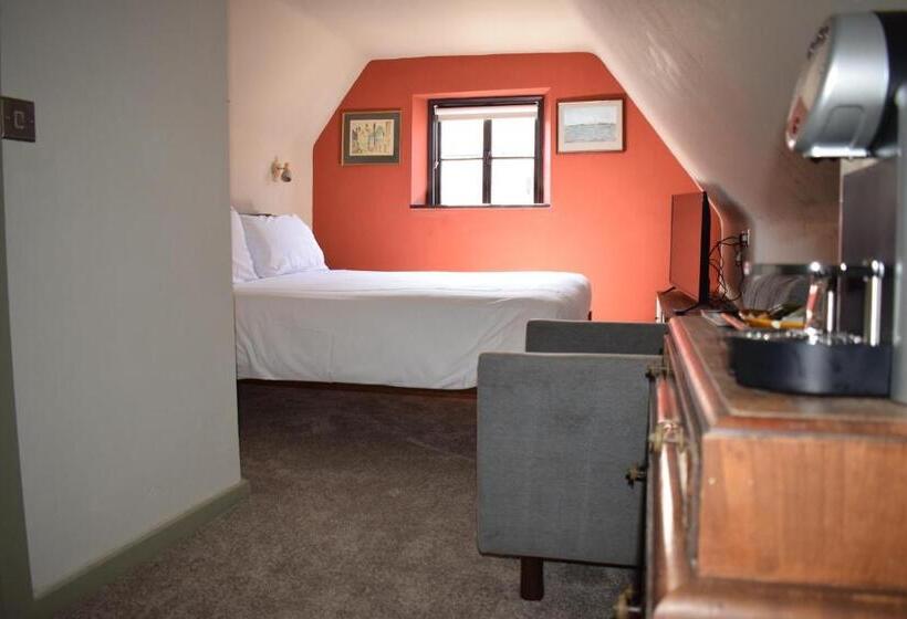 旅馆 Alma Inn & Dining Rooms