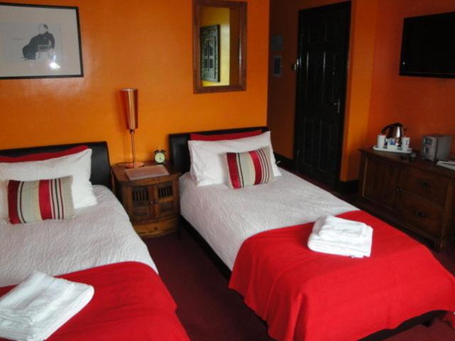 ユースホステル Fifteens Of Swinley