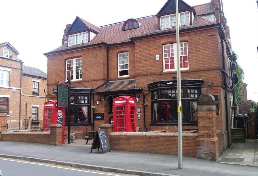 ユースホステル Fifteens Of Swinley