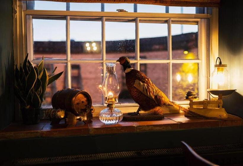 ユースホステル George And Dragon