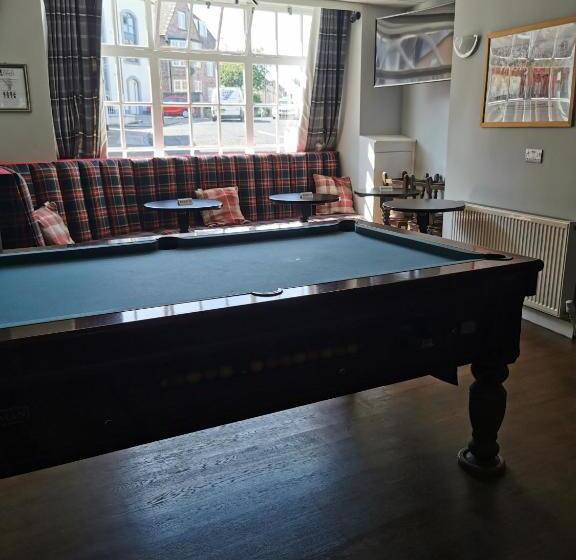 هاستل Kings Head