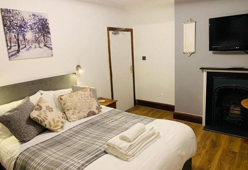 הוסטל The Compasses Inn