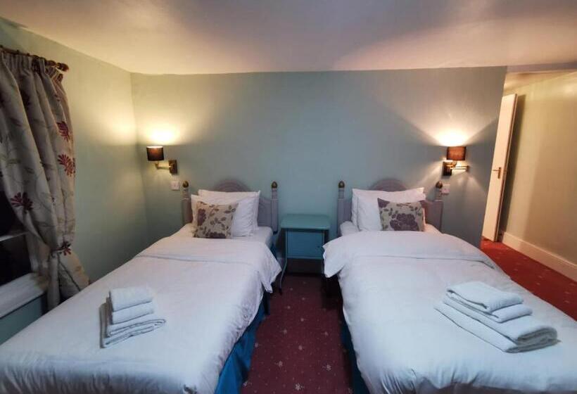 הוסטל The Compasses Inn