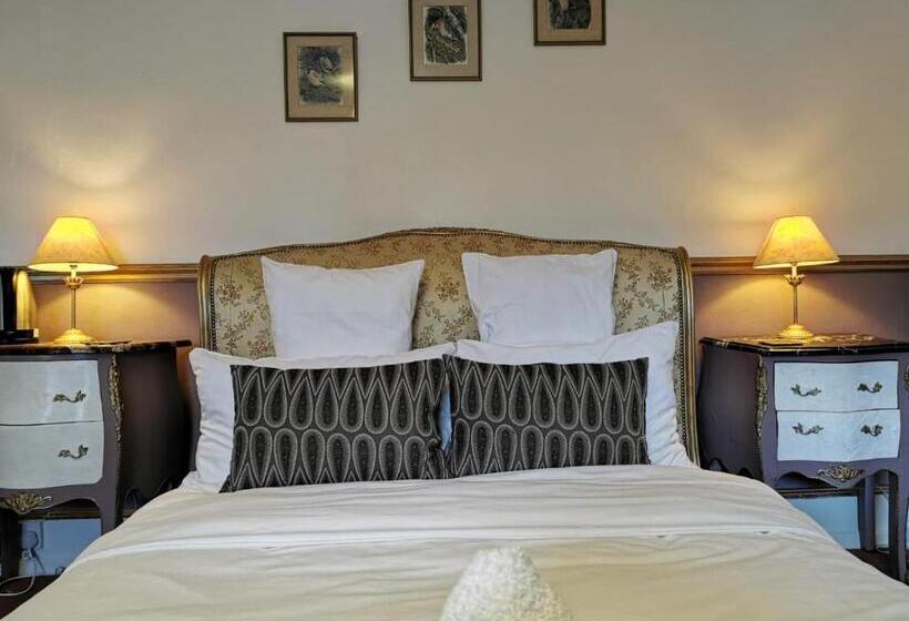 הוסטל The Compasses Inn