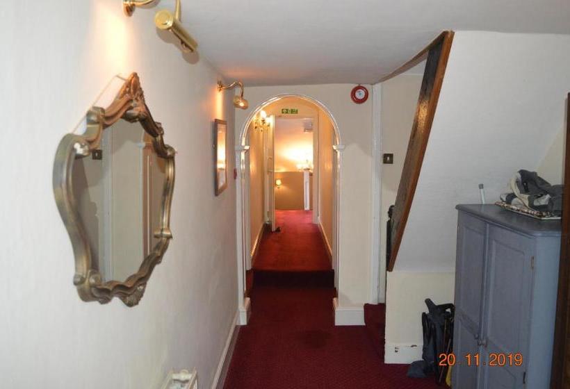 הוסטל The Compasses Inn