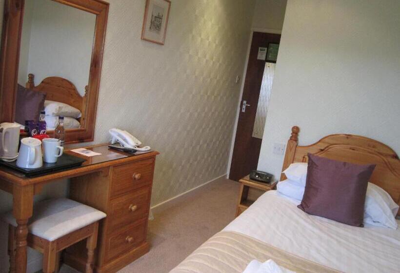 旅馆 The Old White Lion