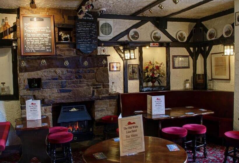 旅馆 The Old White Lion
