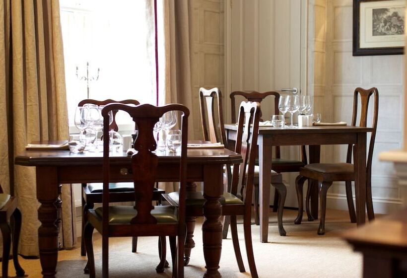 הוסטל The Packhorse Inn