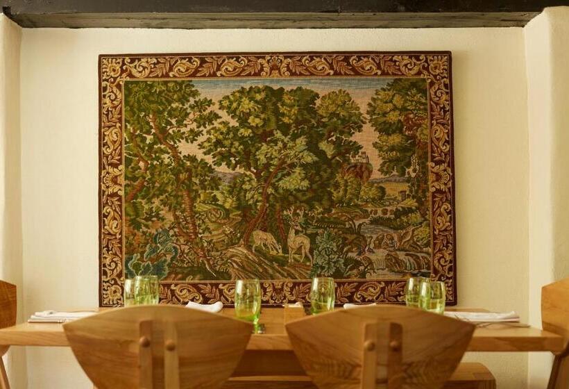 فندق صغير The Royal Oak