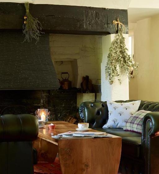 فندق صغير The Royal Oak