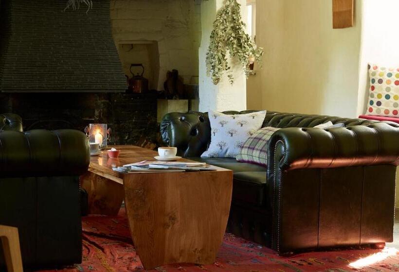 فندق صغير The Royal Oak