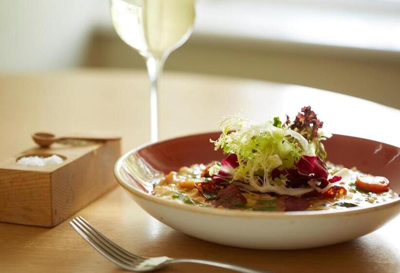 فندق صغير The Royal Oak