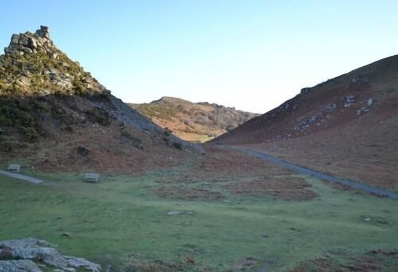 호스텔 The Sandrock Lynton