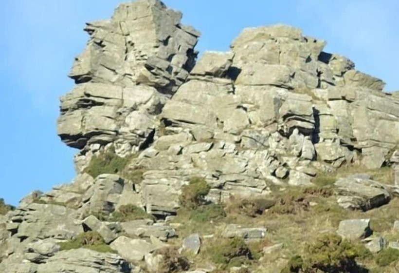 旅馆 The Sandrock Lynton