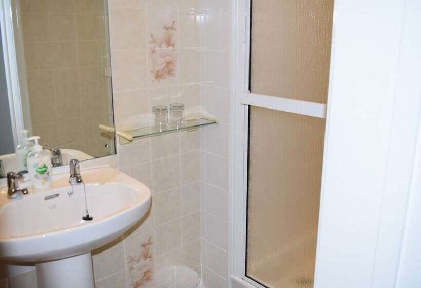 旅馆 The Sandrock Lynton