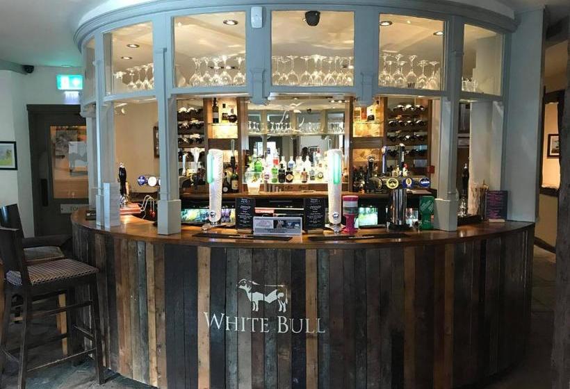 ユースホステル The White Bull Country Inn & Dining