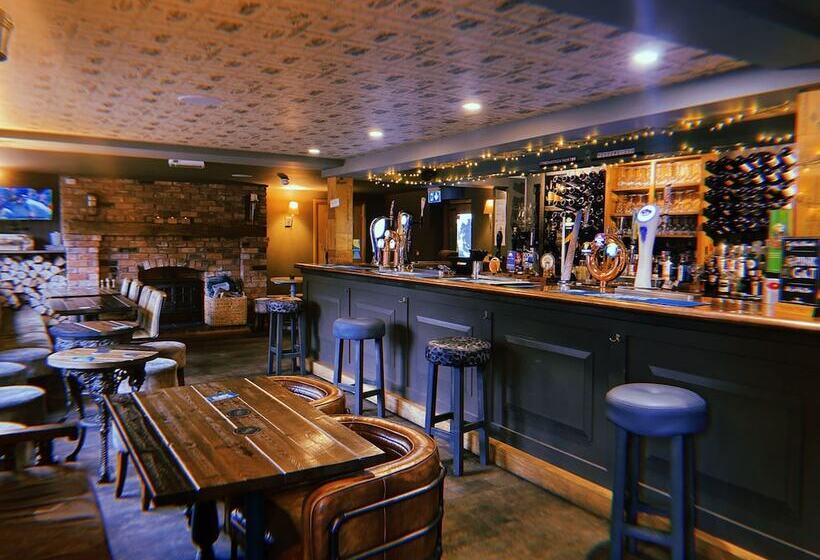 ベッドアンドブレックファースト The Queens At Horton