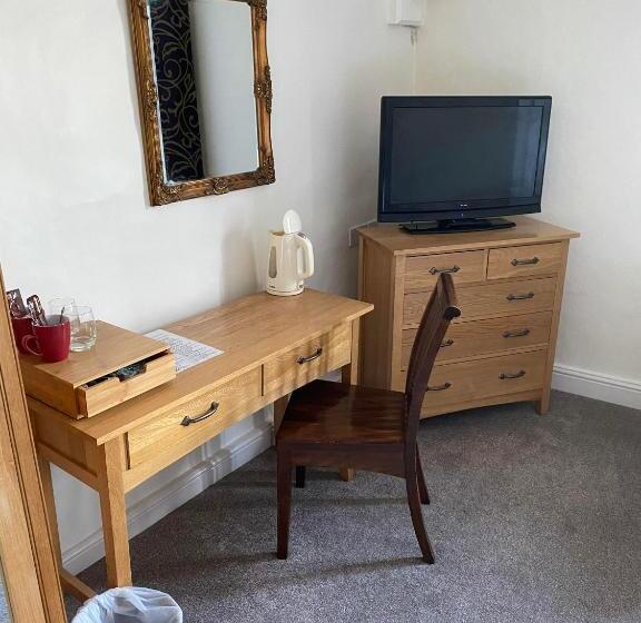 تختخواب و صبحانه The Royal Oak