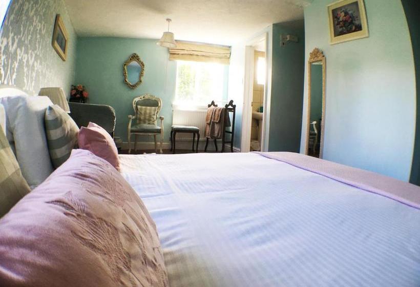 Hillside Bed And Breakfast