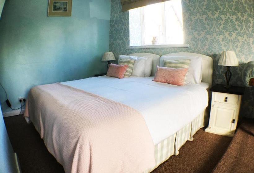 Hillside Bed And Breakfast