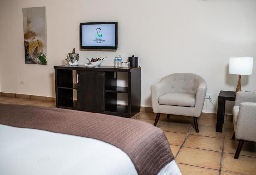 בית מלון כפרי Coronado Luxury Club & Suites