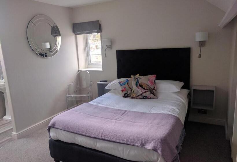 پانسیون Avenue House