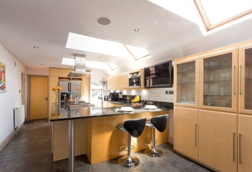 膳宿费 Cherwell Gates