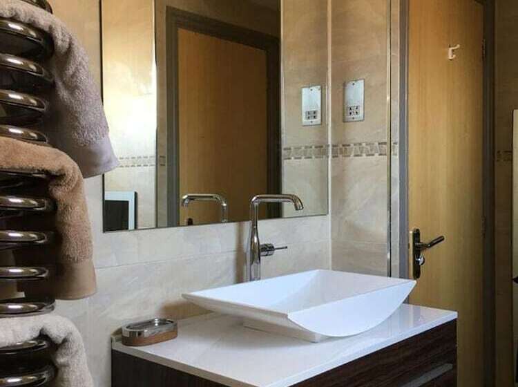 膳宿费 Cherwell Gates