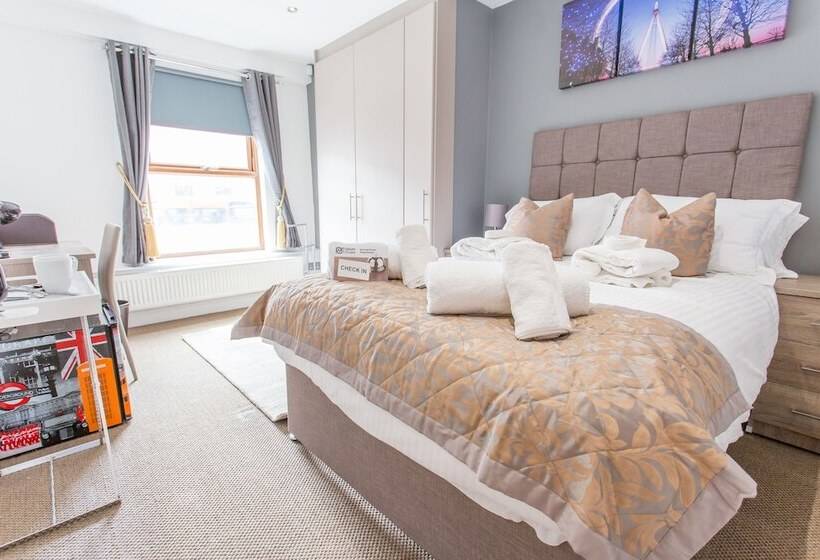 膳宿费 Cherwell Gates