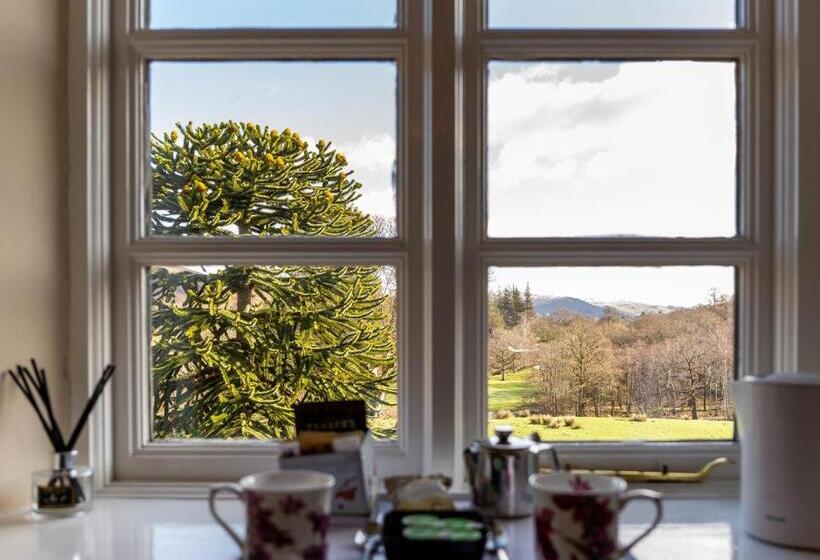 ペンション Elterwater Park Farmhouse Bed And Breakfast