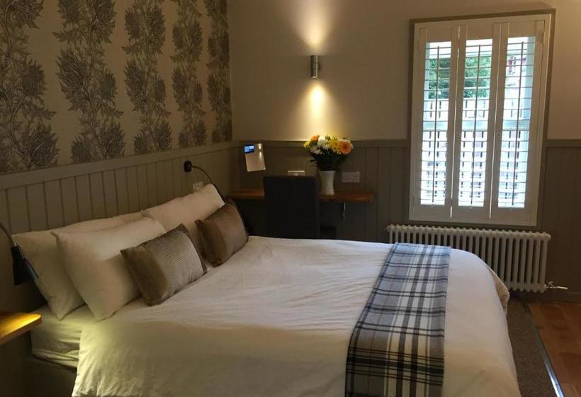 بنسيون Irvine Bay