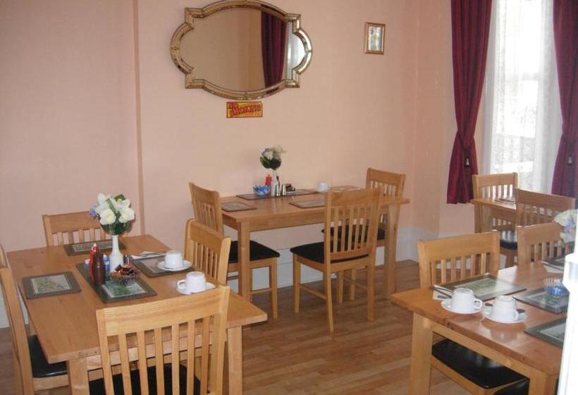 Пансион Longfield Guest House