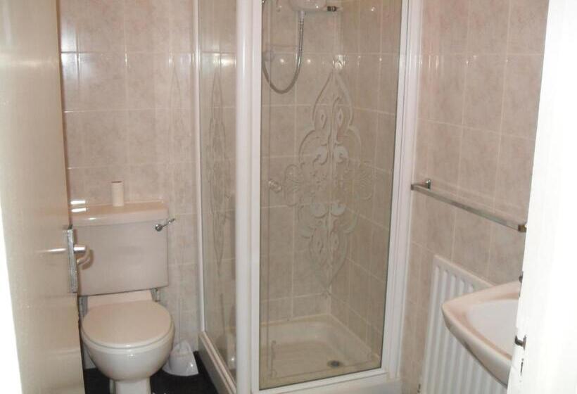 Пансион Longfield Guest House