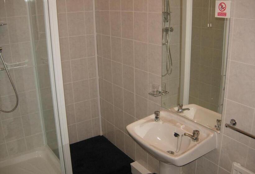 Пансион Longfield Guest House