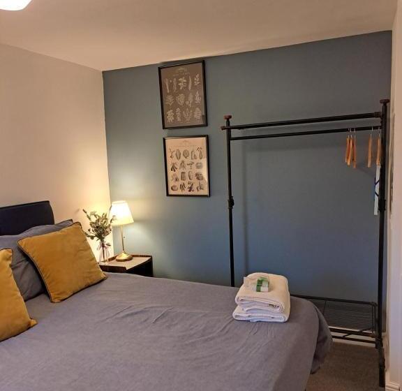 بنسيون Pilkingtons Guest House Accrington