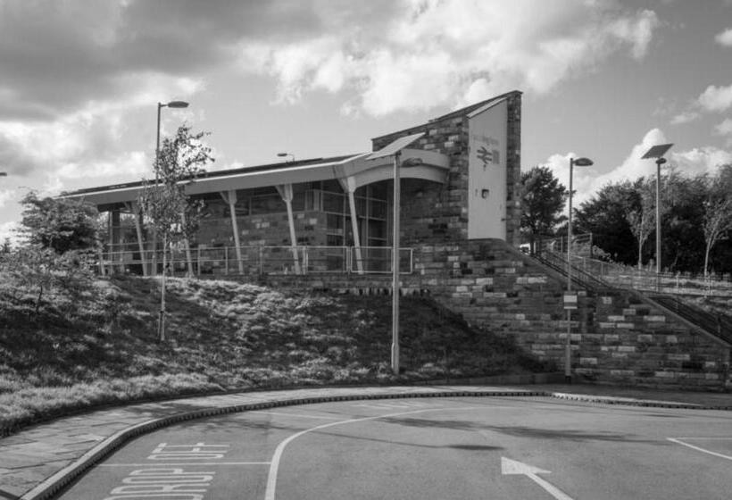 بنسيون Pilkingtons Guest House Accrington