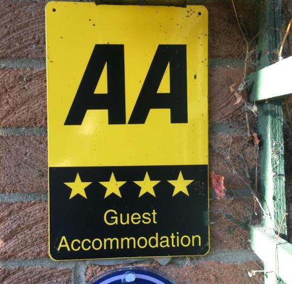 פנסיון Southpark House