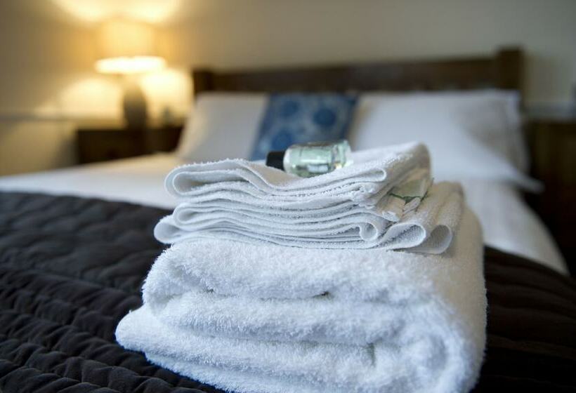 بنسيون Springfield Guesthouse