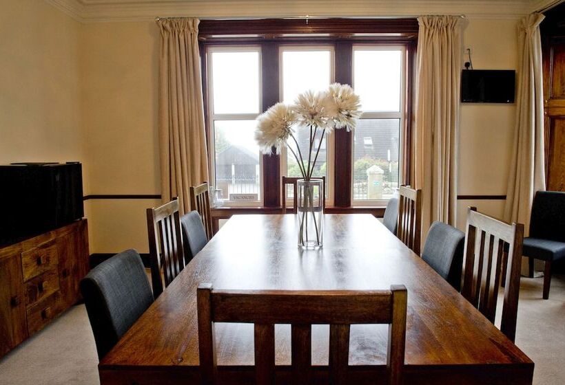 بنسيون Springfield Guesthouse