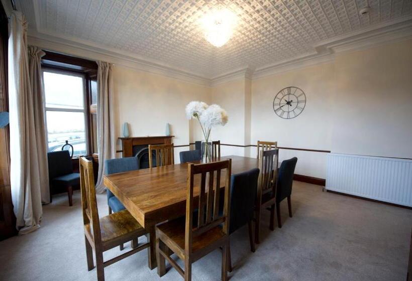 بنسيون Springfield Guesthouse