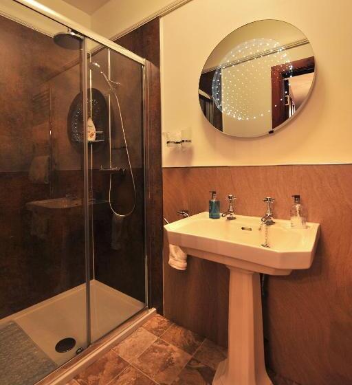 膳宿费 St Michaels Guest House