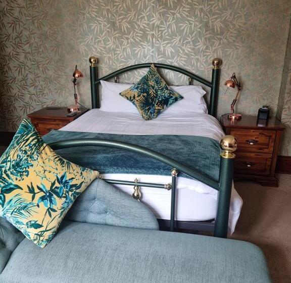 膳宿费 St Michaels Guest House