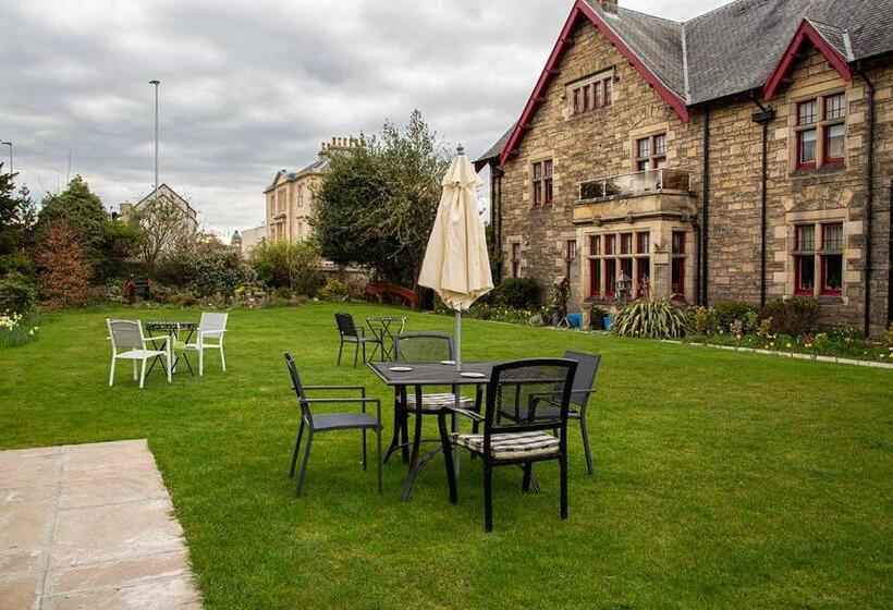 膳宿费 St Michaels Guest House