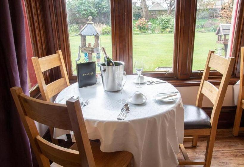 膳宿费 St Michaels Guest House