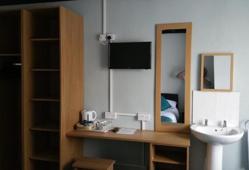 بنسيون Sunrose Guest House