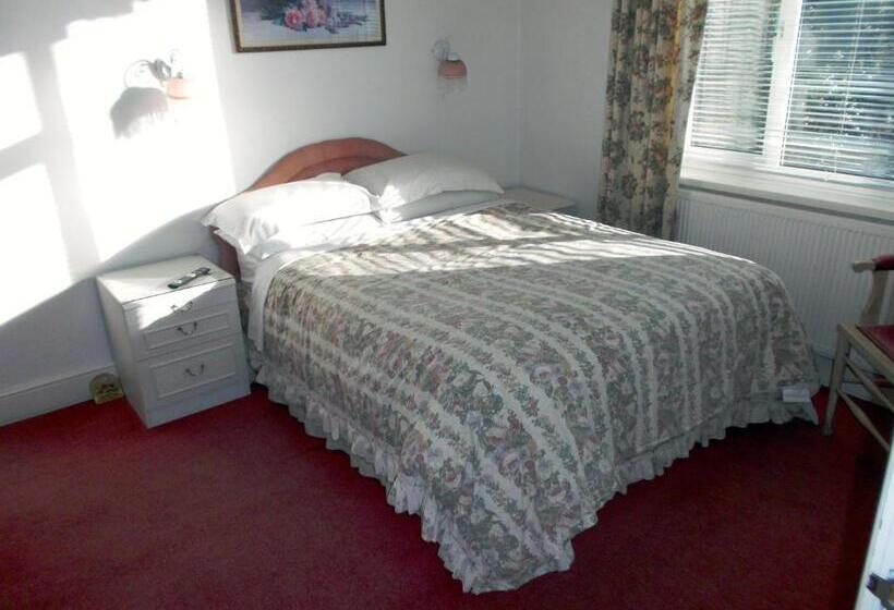 بنسيون Tanamara Guest House