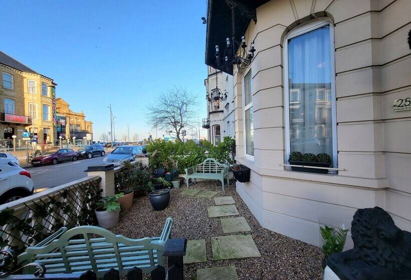 Пансион The Collingwood